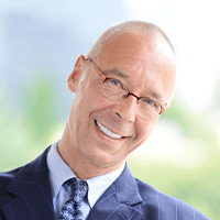 イェスパー・コール氏